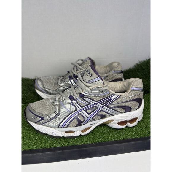 Asics Gel-Nimbus 11 Size 8 White Athletic T991N - Picture 1 of 8